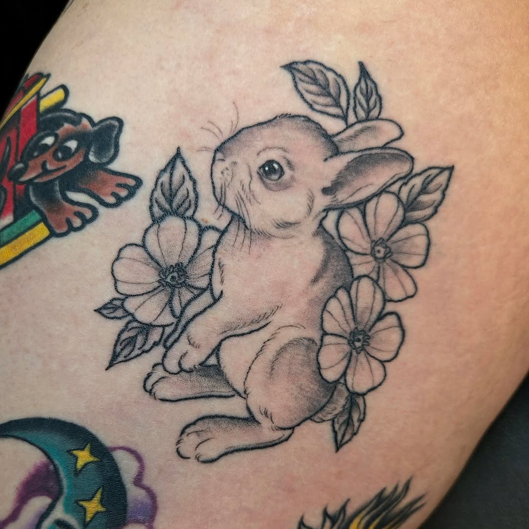 Tattoo by @amhinrichs — black_and_grey