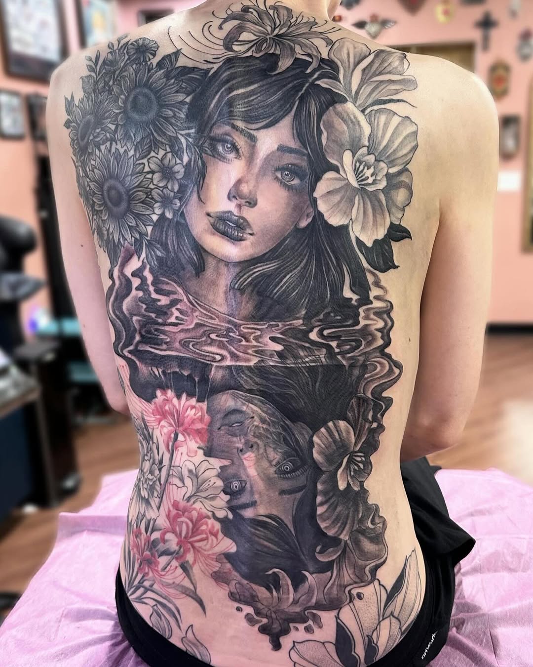 Tattoo by @mathildy — realism