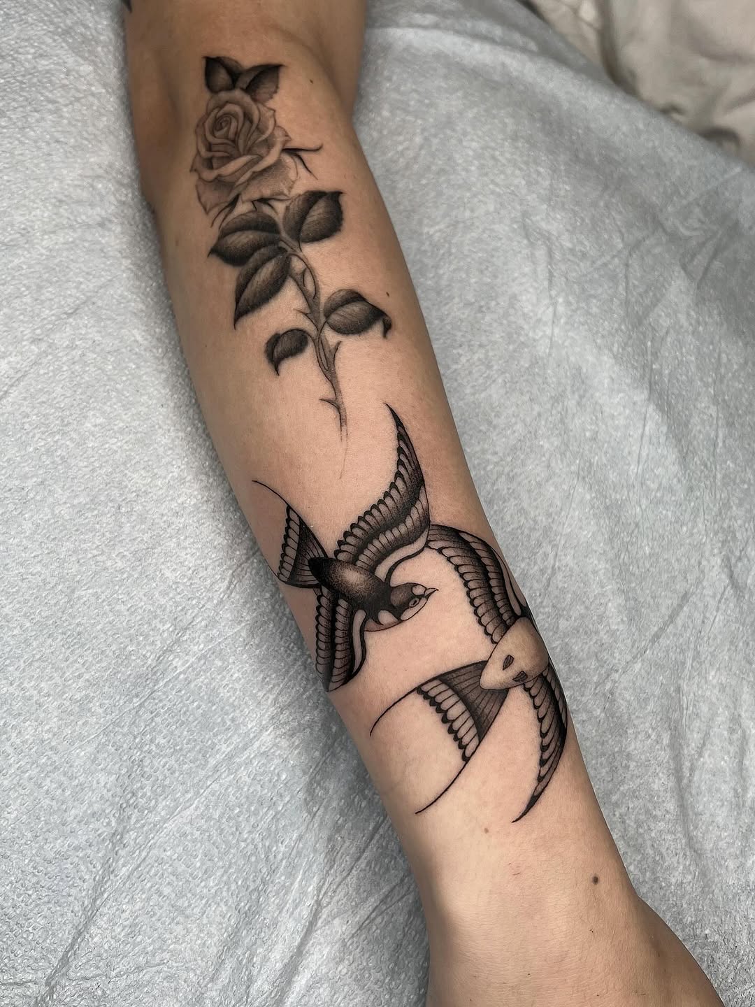 Tattoo by @linahsiaotattoo — black_and_grey, realism