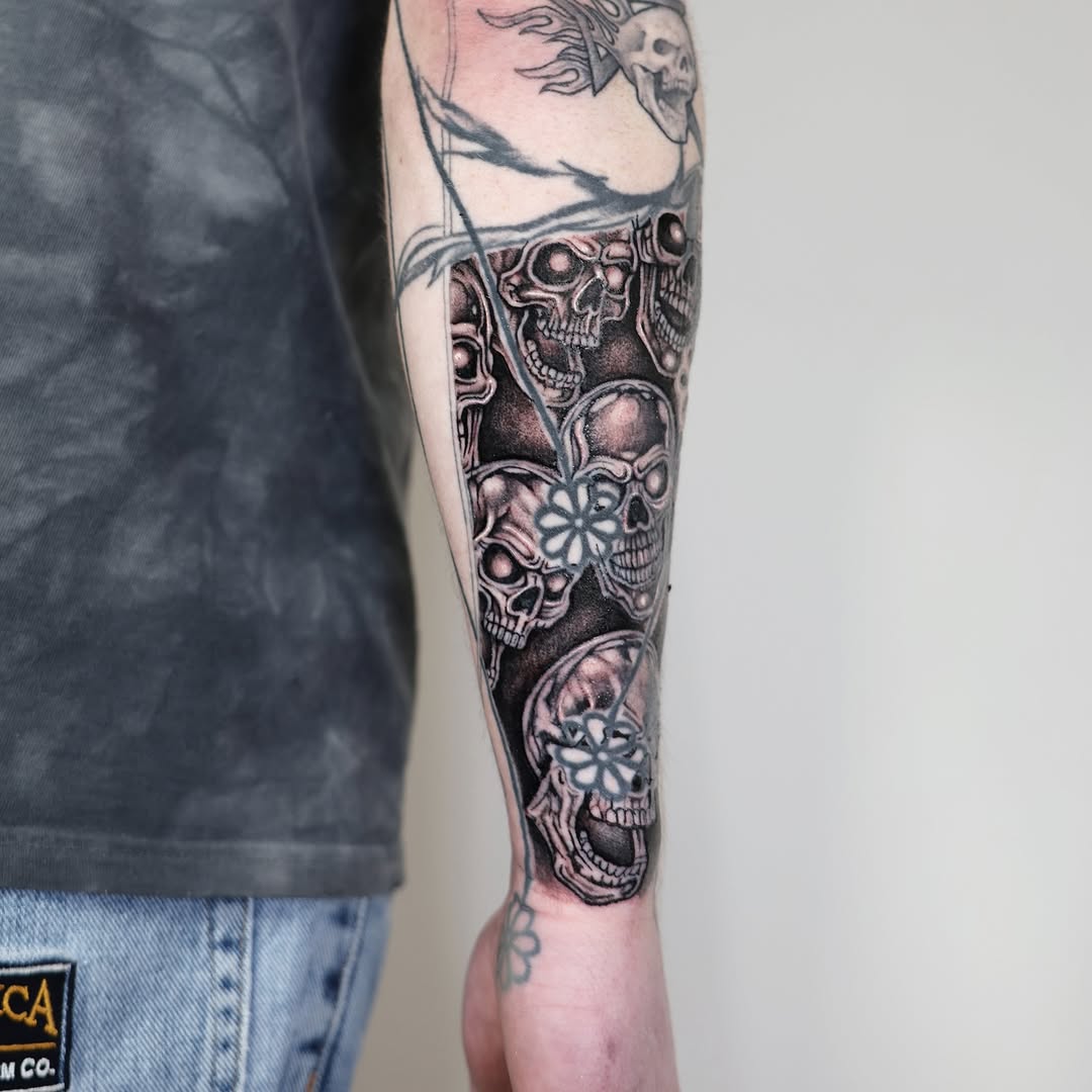 Tattoo by @lovechasetattoo — black_and_grey