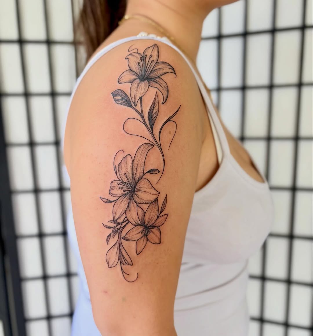 Tattoo by @ggstylestattoo — fine_line