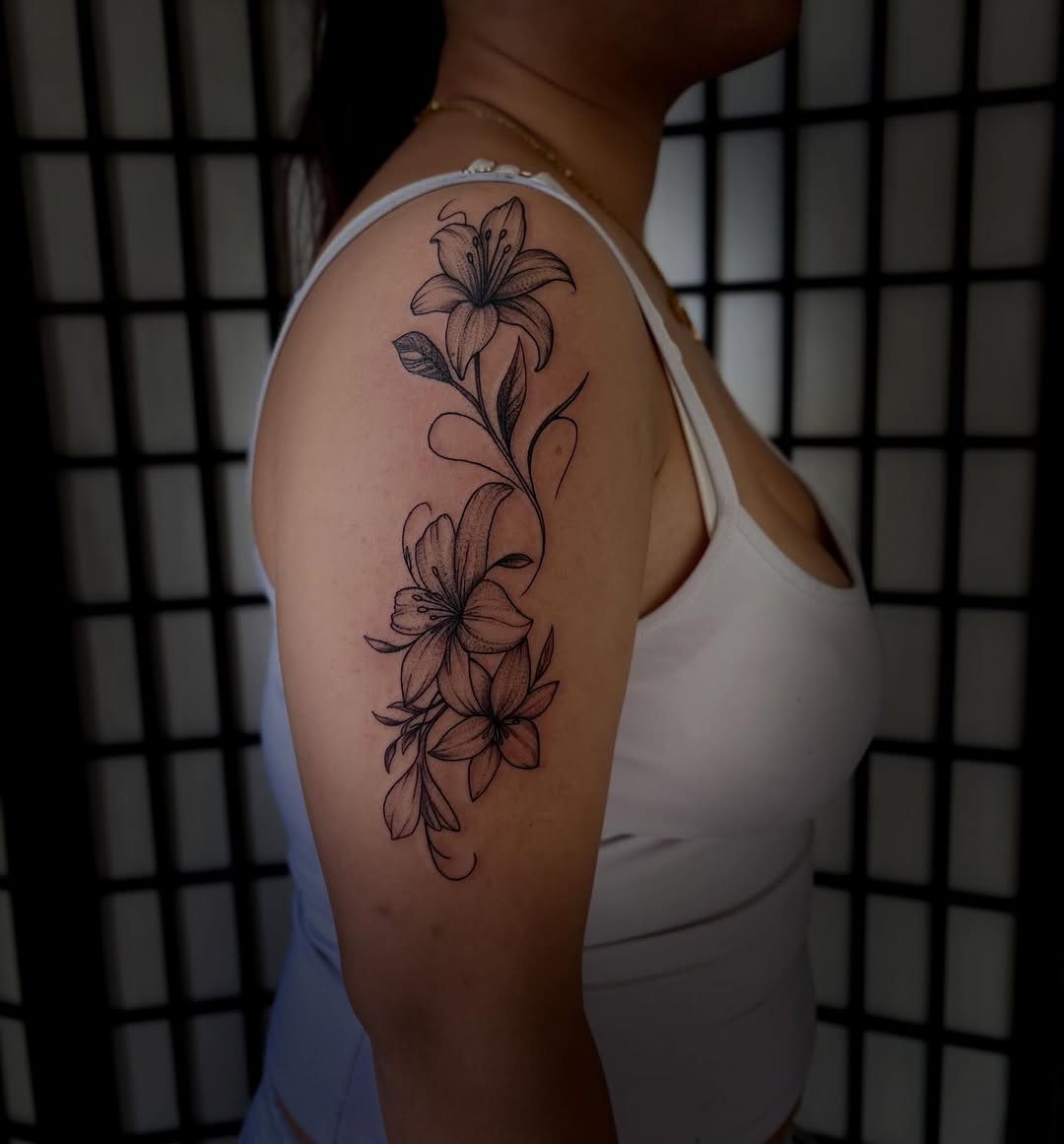Tattoo by @ggstylestattoo — fine_line