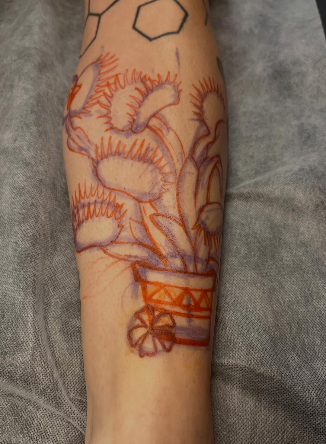 Tattoo by @leebrewstertattoos — illustrative