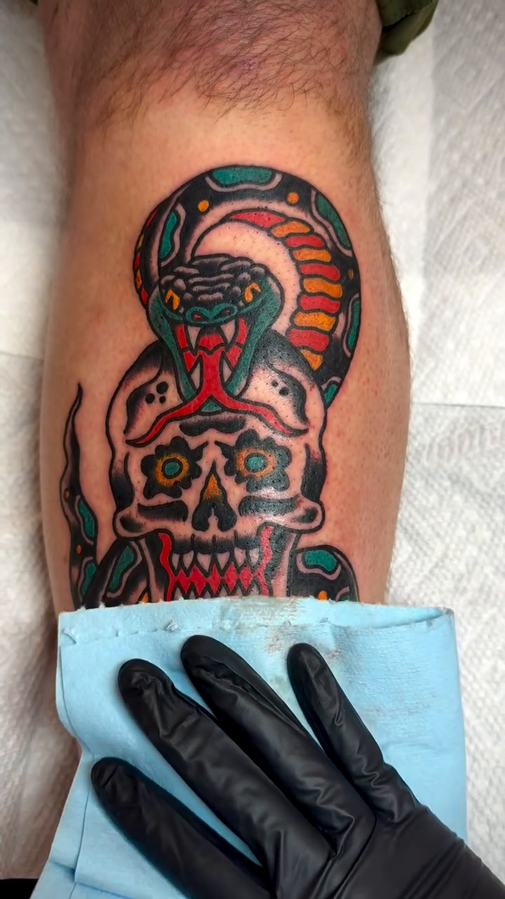 Tattoo by @victorialagano — american_traditional