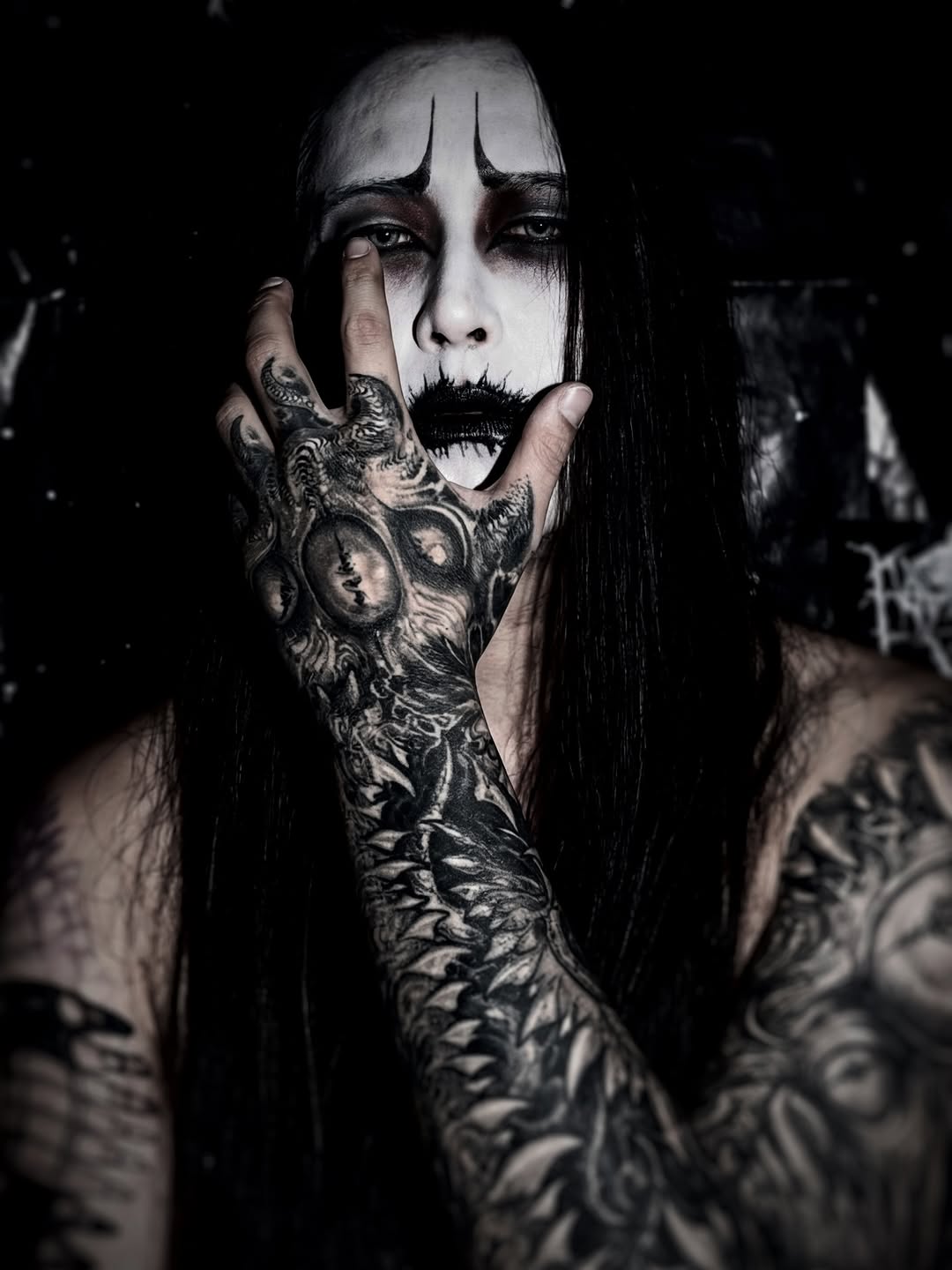Tattoo by @kwannew_ โ blackwork, dark_realism