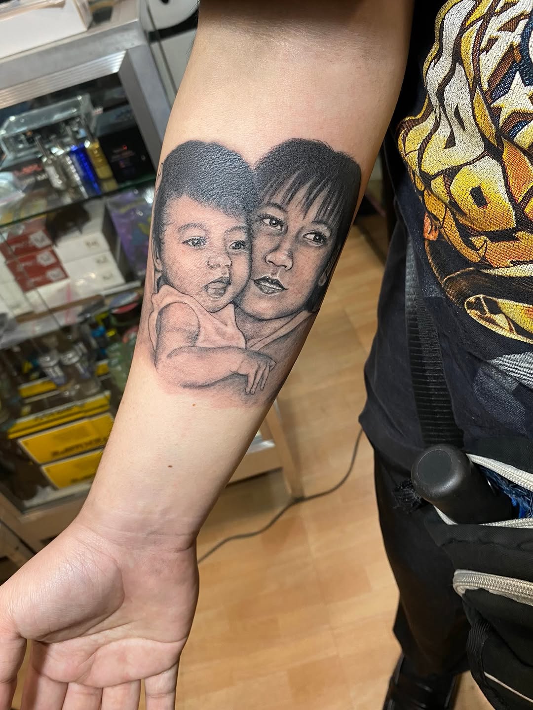 Tattoo by @ferdsvillanueva — realism, black_and_grey