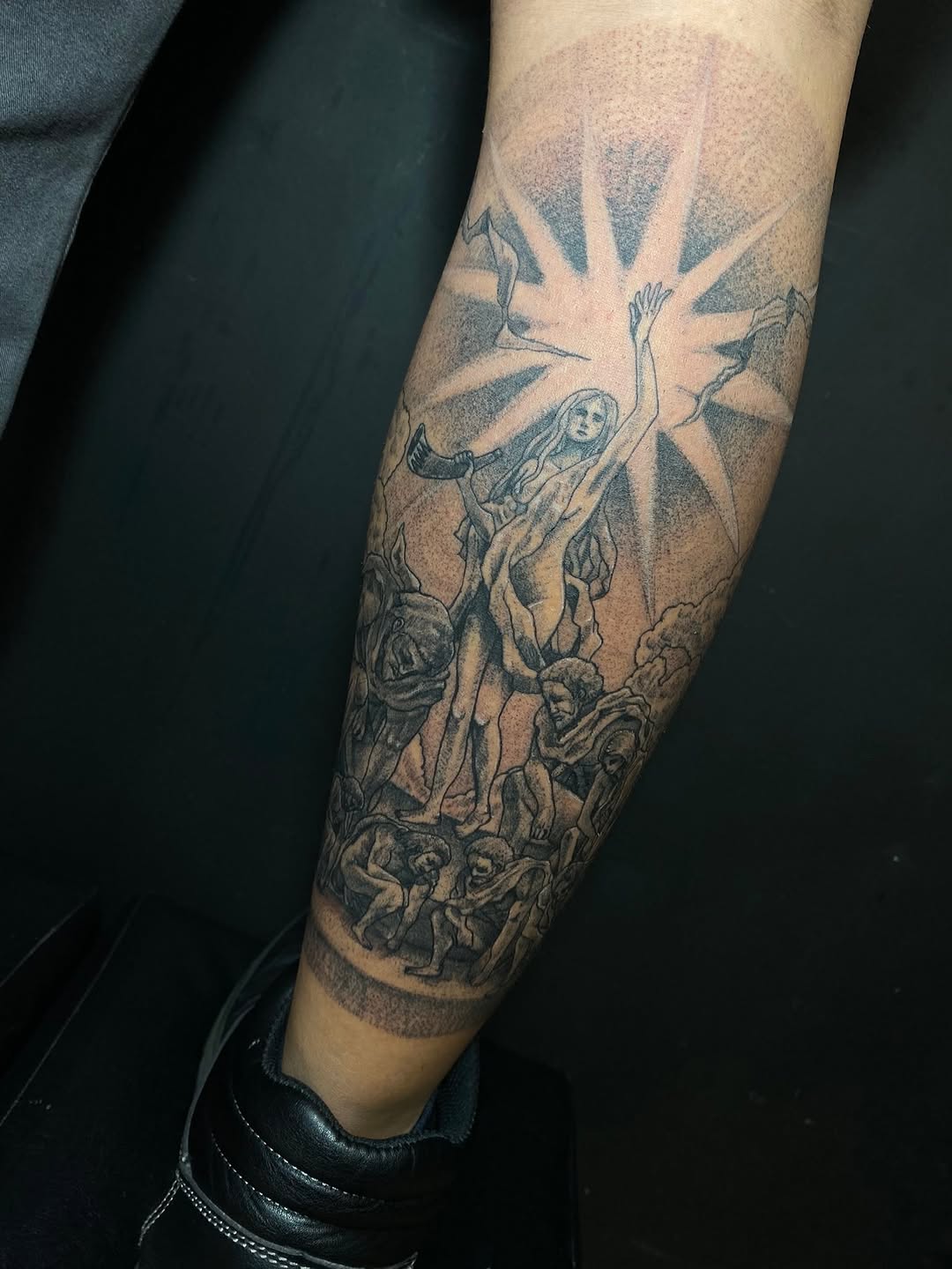 Tattoo by @ferdsvillanueva — black_and_grey
