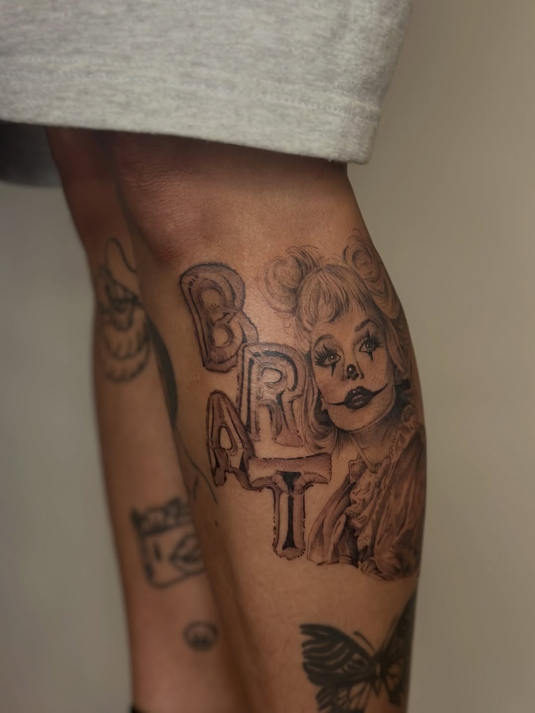 Tattoo by @mayraetats — chicano, lettering_script