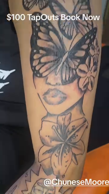 Tattoo by @chicagotattoo312 — black_and_grey