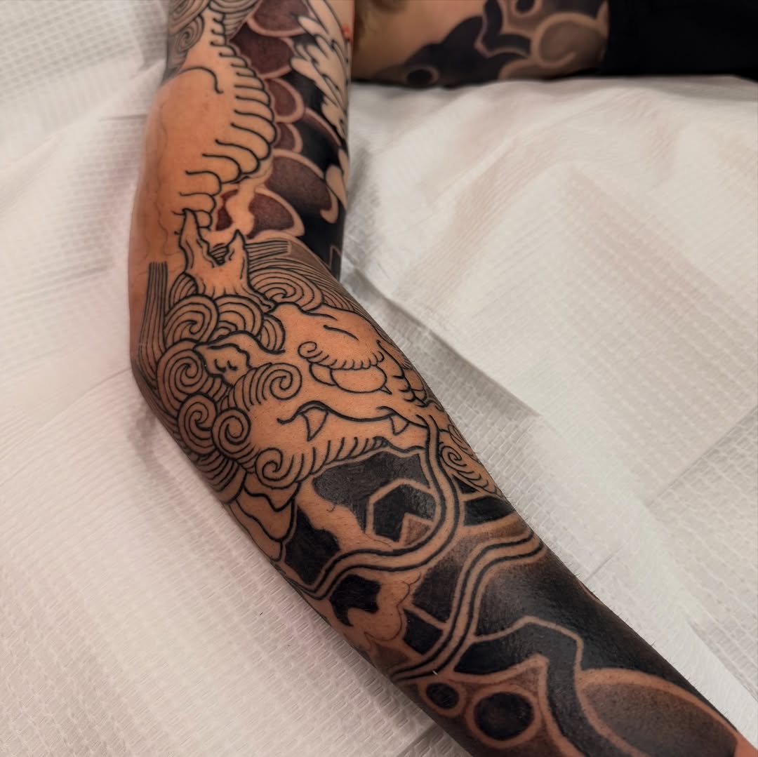 Tattoo by @rui_tattoos β japanese_irezumi, blackwork