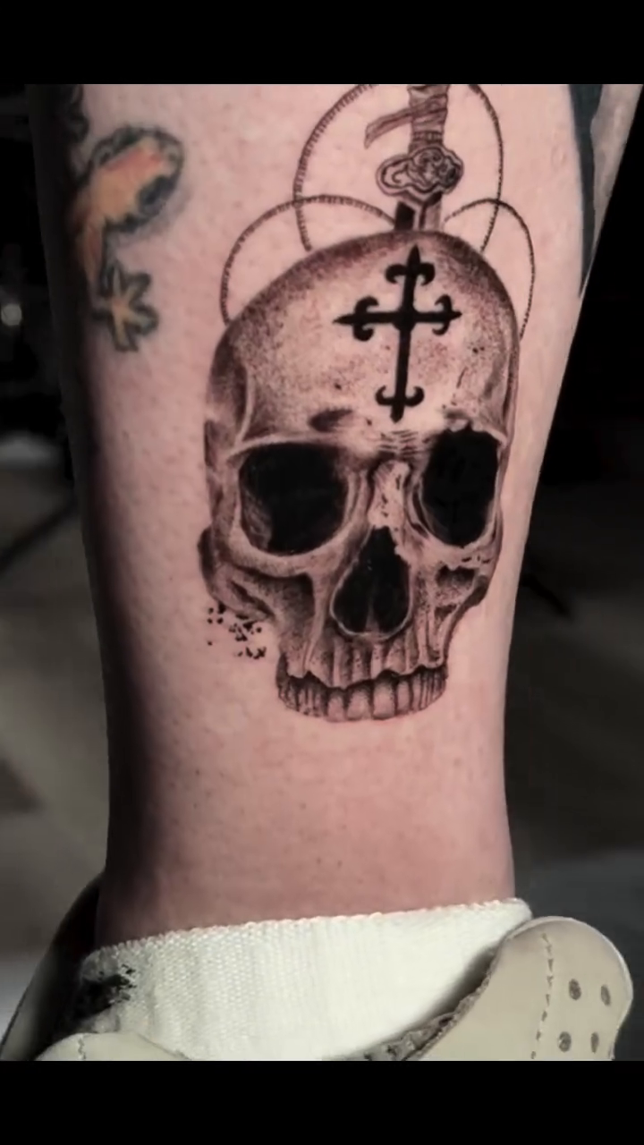 Tattoo by @marcepul.ink β black_and_grey, realism