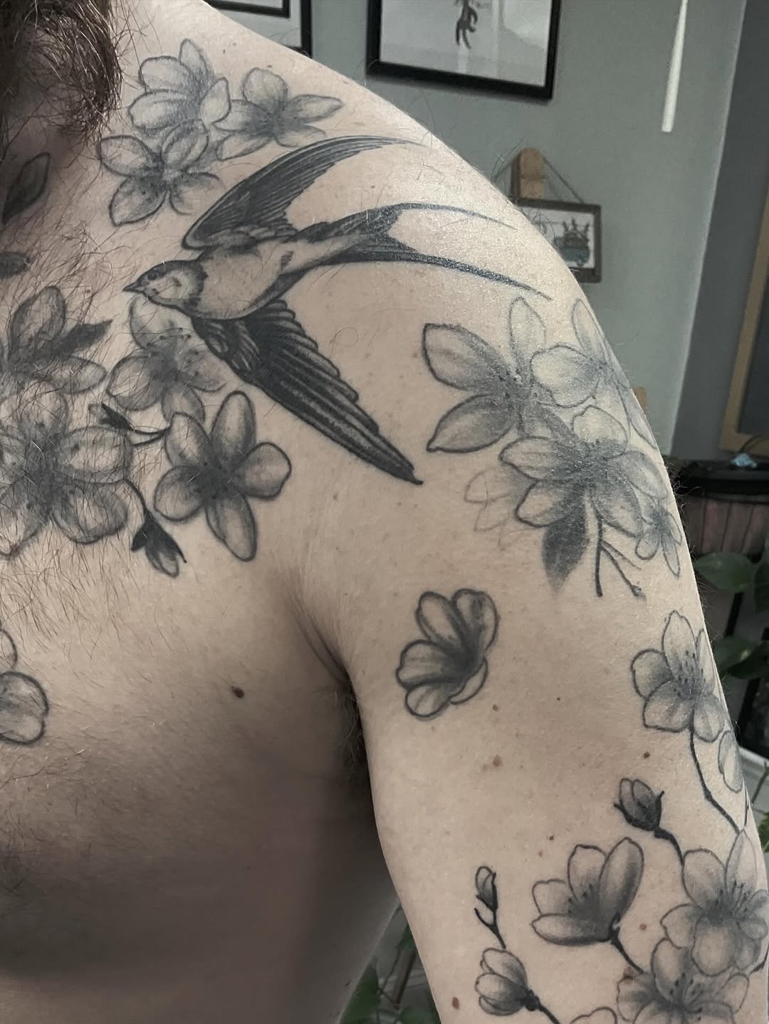 Tattoo by @stefany.m.p — illustrative, black_and_grey