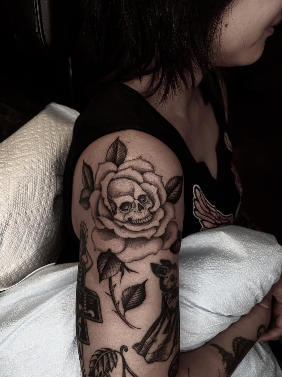 Tattoo by @linahsiaotattoo — black_and_grey, realism