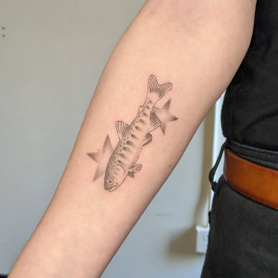 Tattoo by @snakesinmydreams โ dotwork