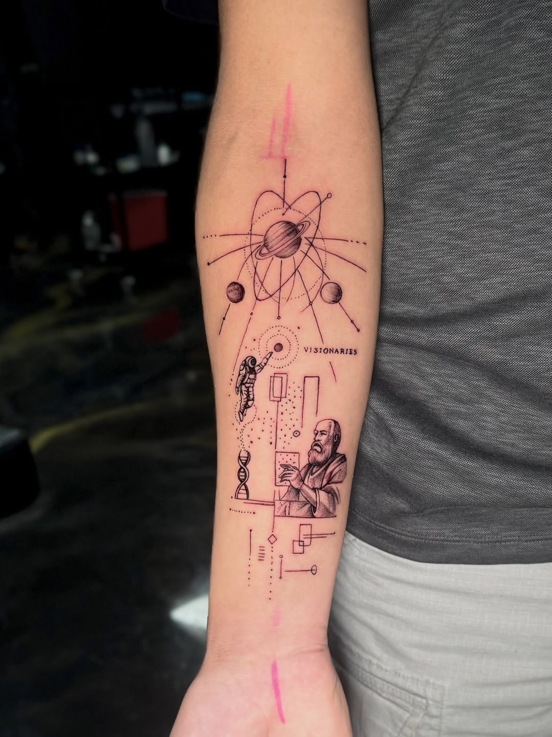 Tattoo by @eriktats13 โ geometric, fine_line