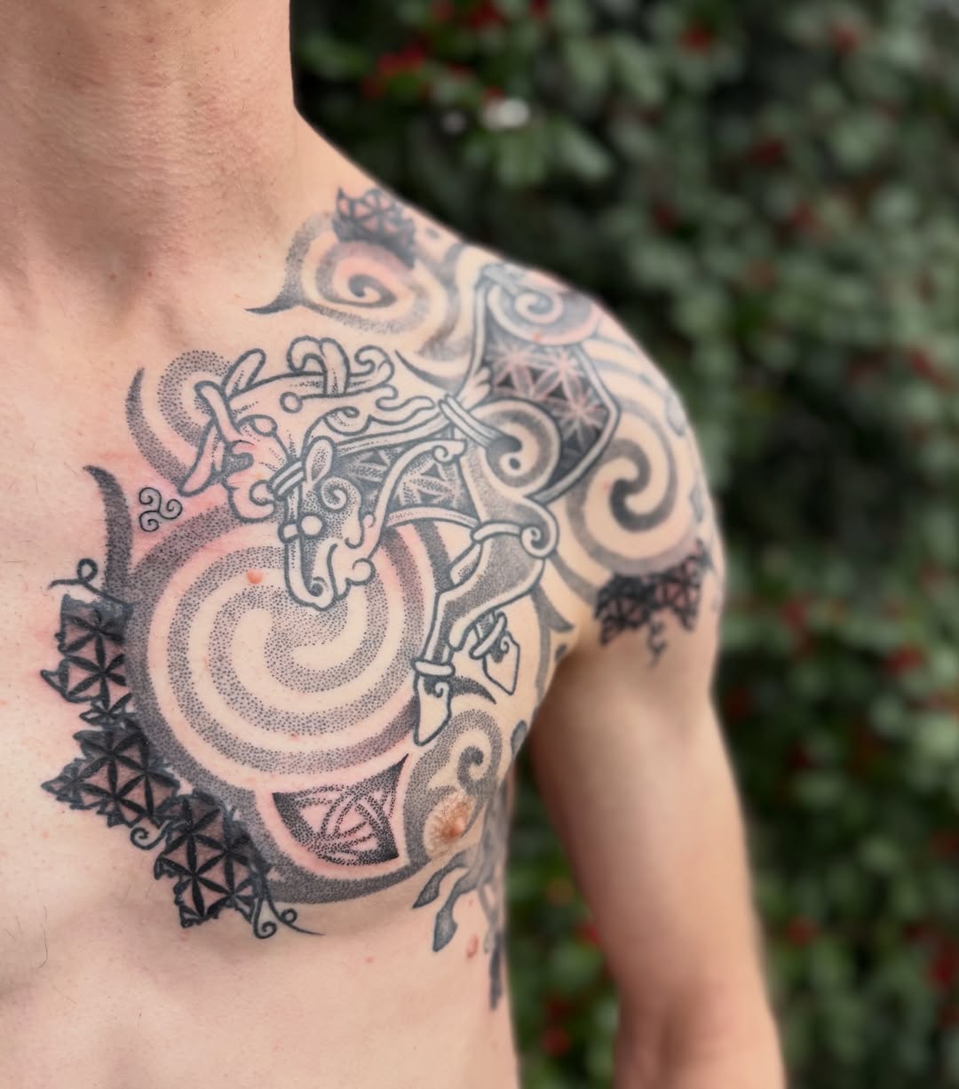 Tattoo by @london_on_the_tatts β geometric, dotwork