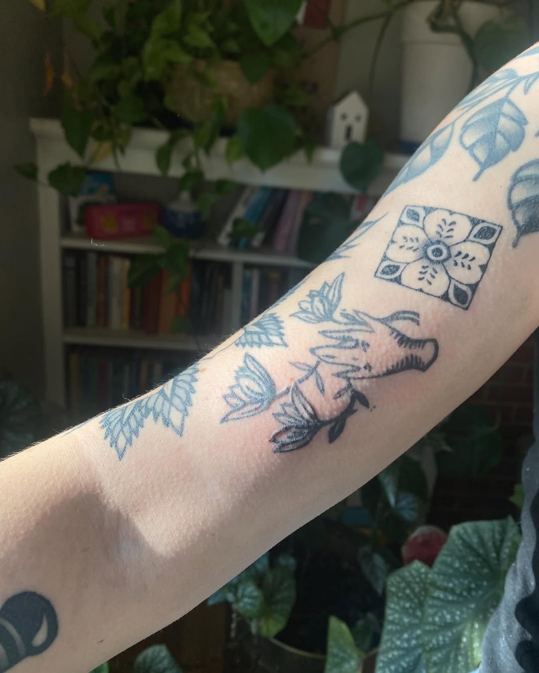 Tattoo by @littleblackdogtattoo — fine_line, illustrative