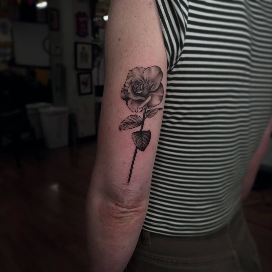 Tattoo by @stretched.marks.tattoo — black_and_grey, realism