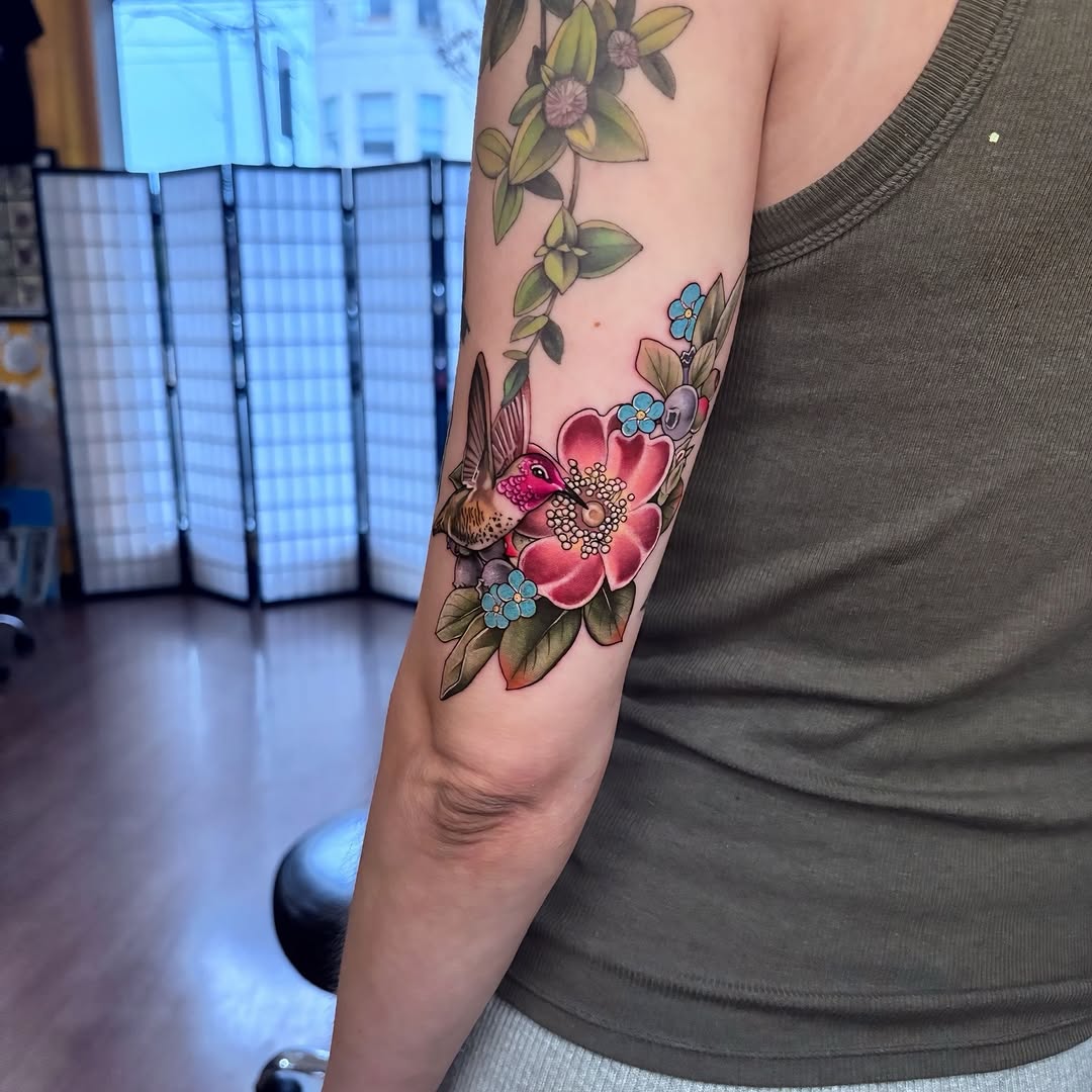 Tattoo by @stretched.marks.tattoo — illustrative, realism