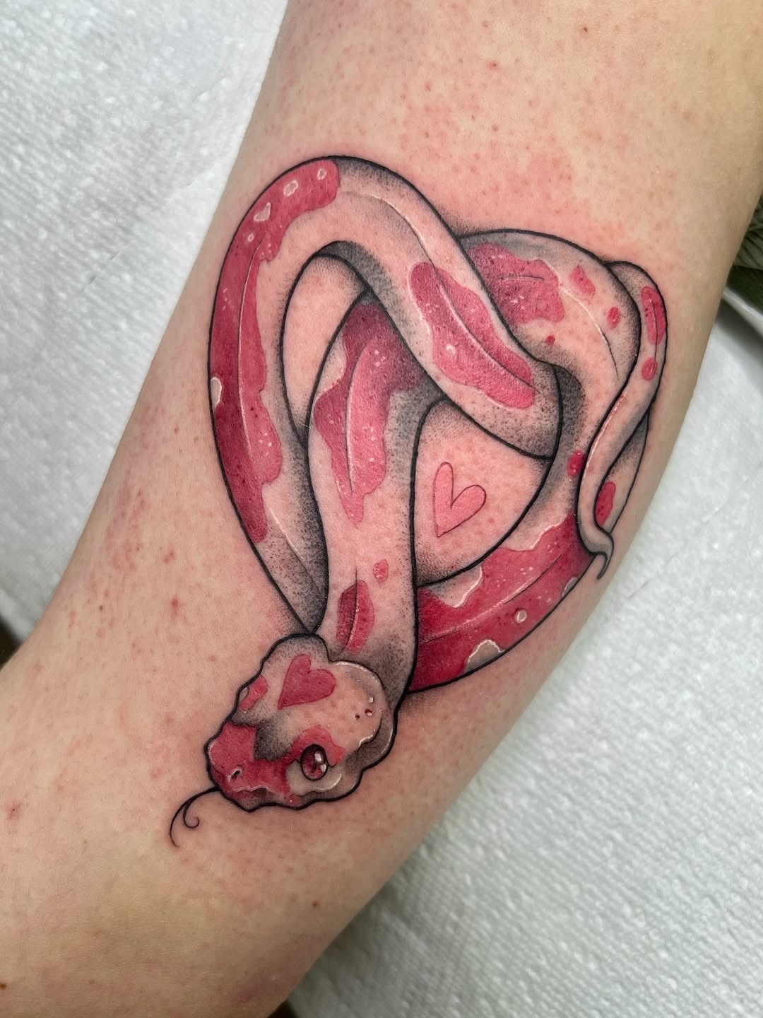 Tattoo by @alternativeyouniverse β new_school, realism