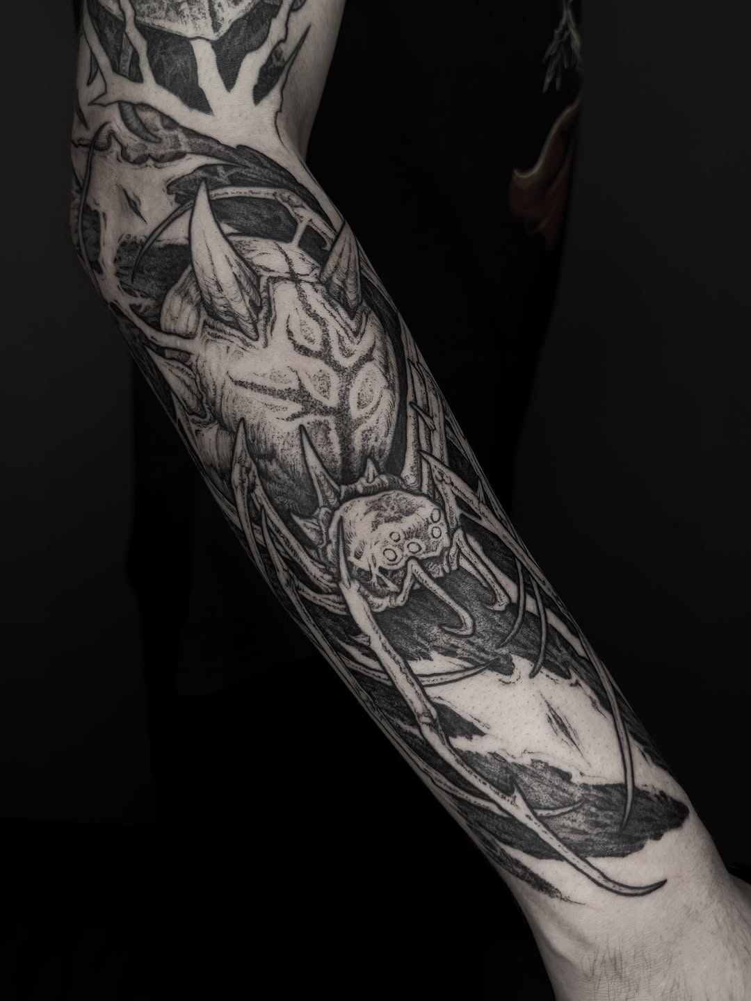Tattoo by @panyvinoo โ dark_realism, blackwork