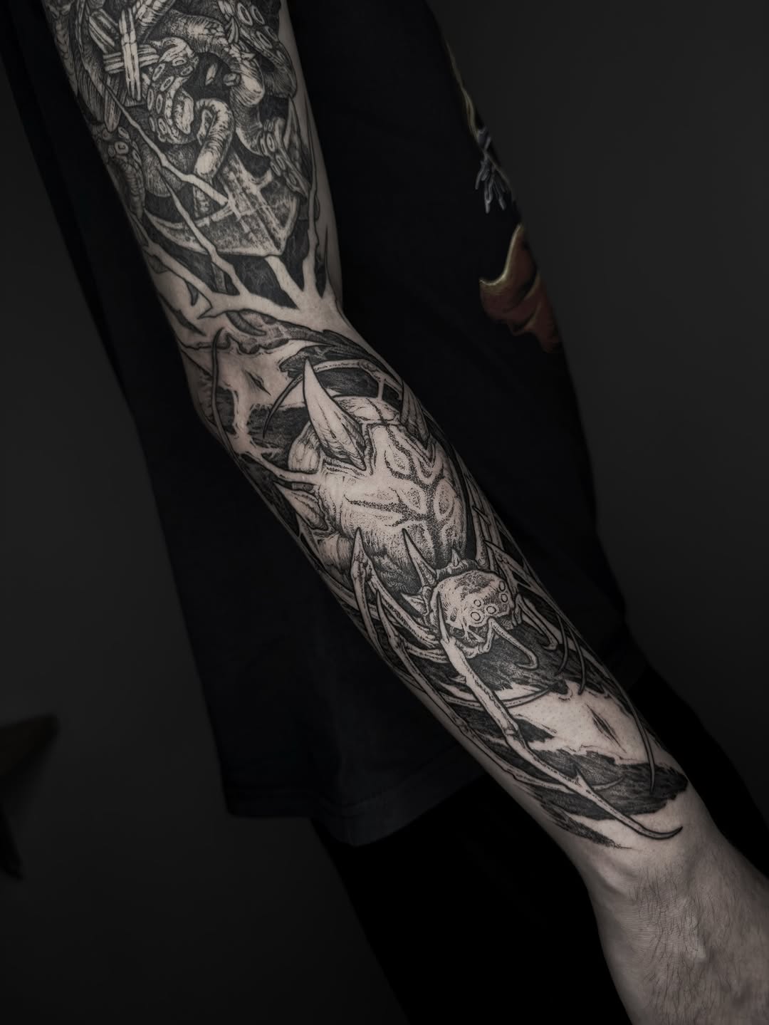 Tattoo by @panyvinoo โ black_and_grey, dark_realism