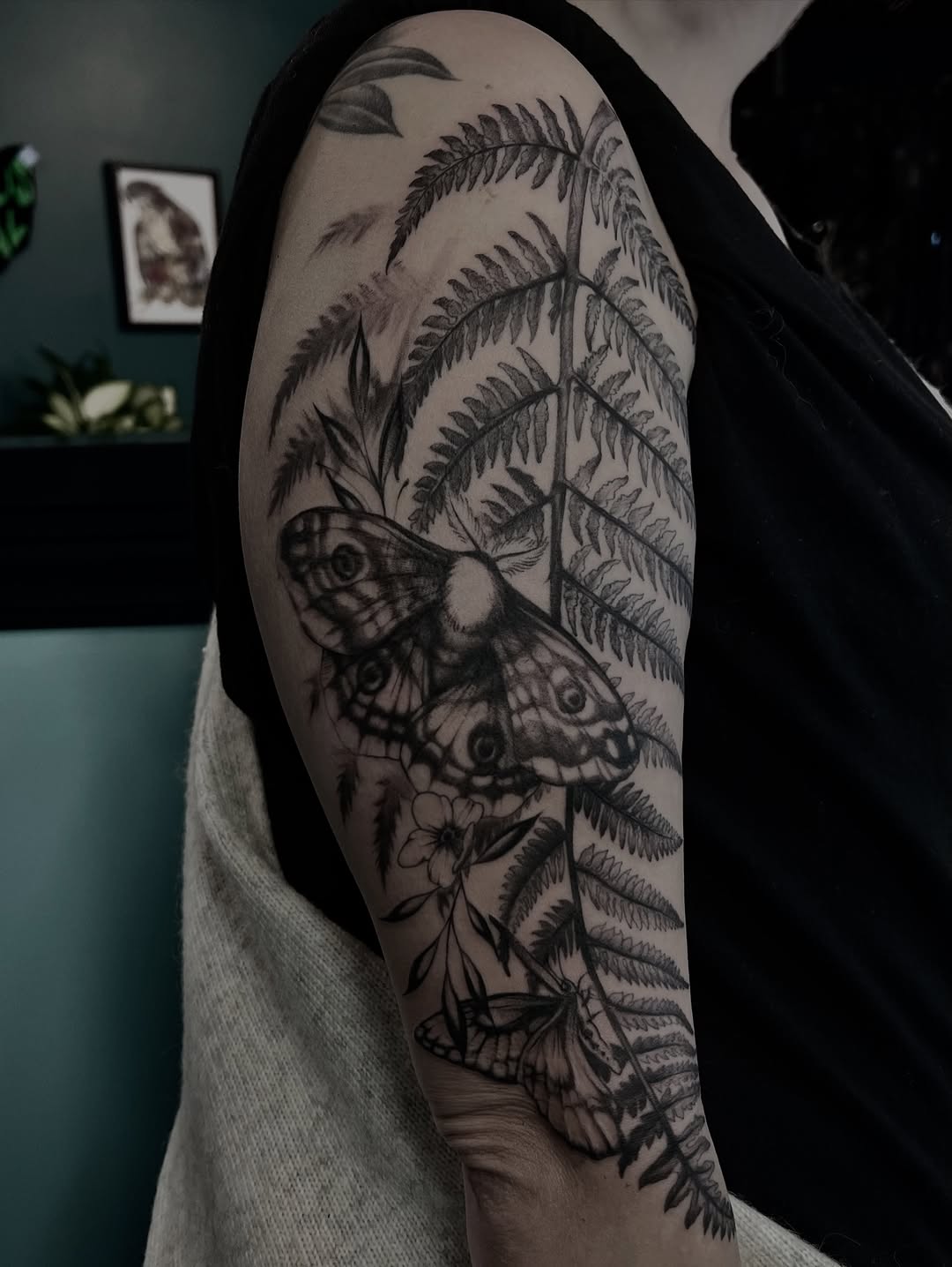 Tattoo by @hailyourself_ — black_and_grey, illustrative
