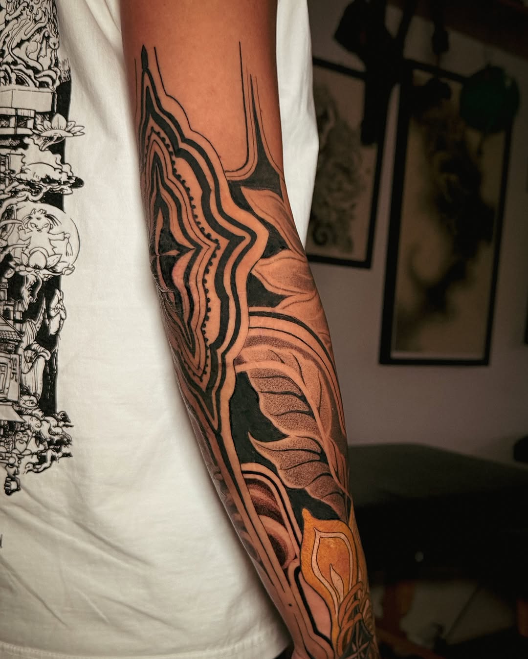 Tattoo by @marytattooing — black_and_grey, ornamental