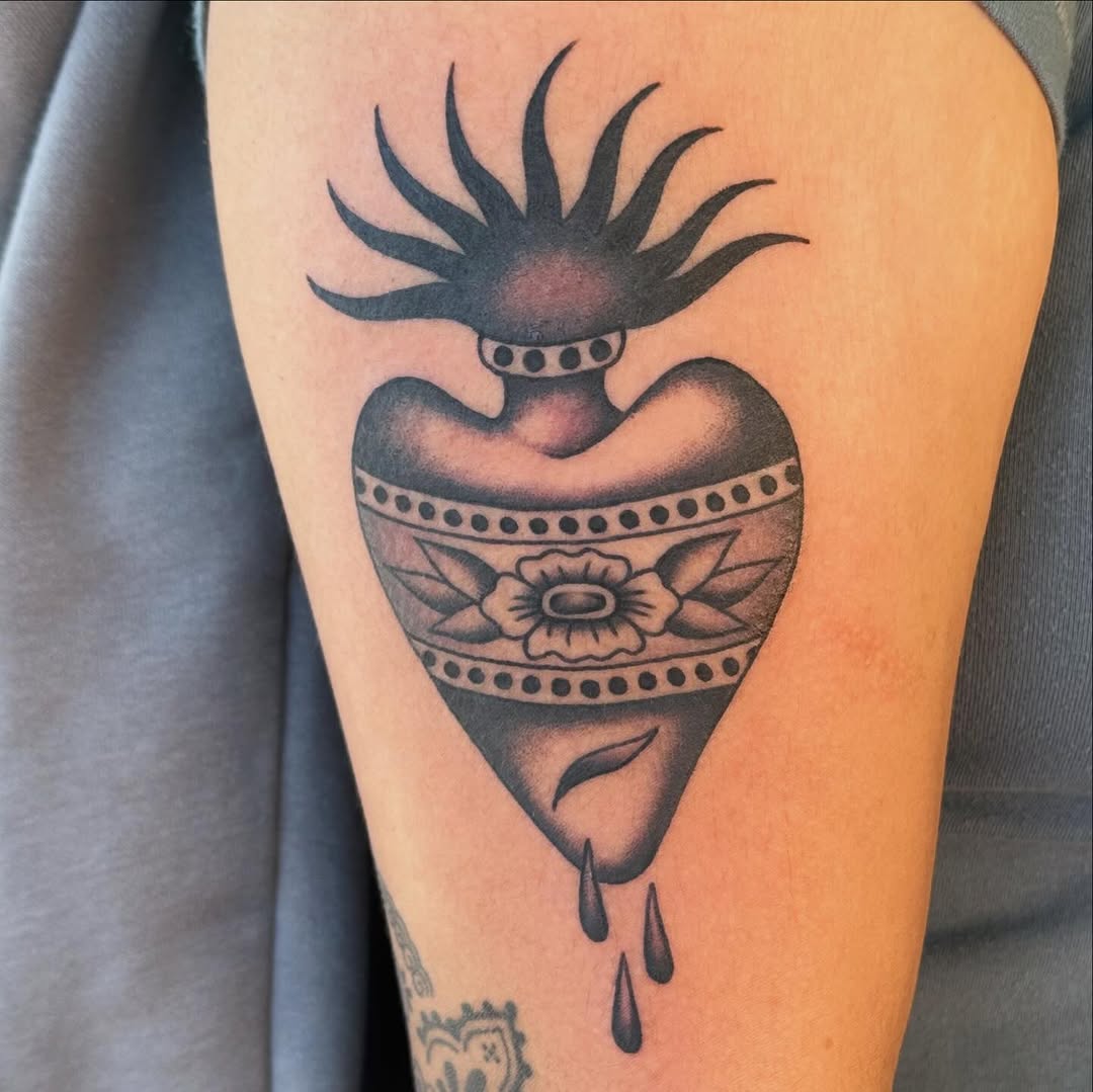 Tattoo by @jritchtattoo — american_traditional, illustrative