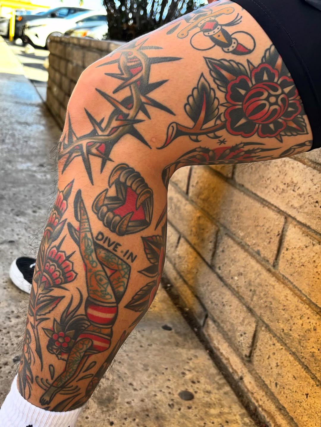 Tattoo by @tatturo_ โ american_traditional