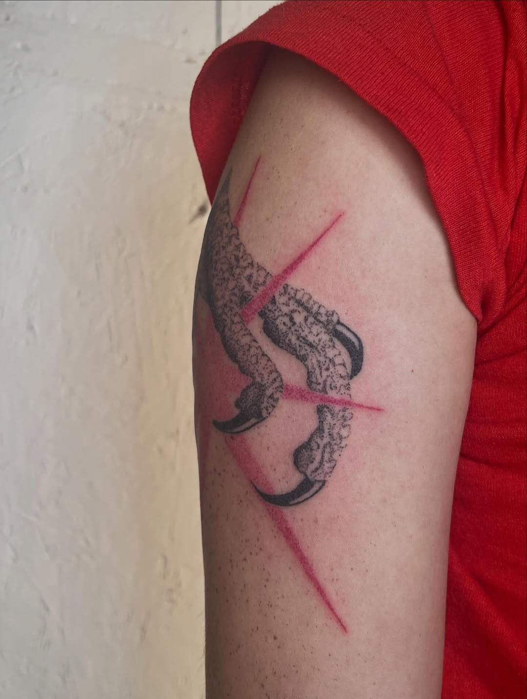 Tattoo by @soreoptimist — black_and_grey