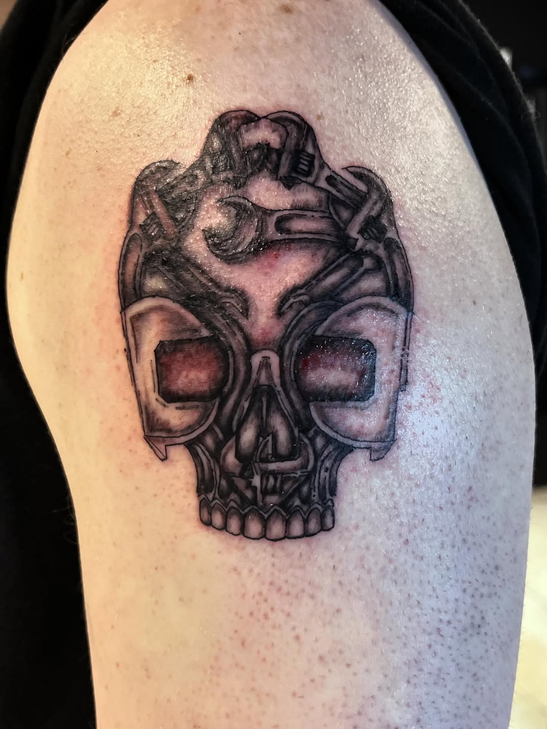 Tattoo by @jaygraceinks — black_and_grey