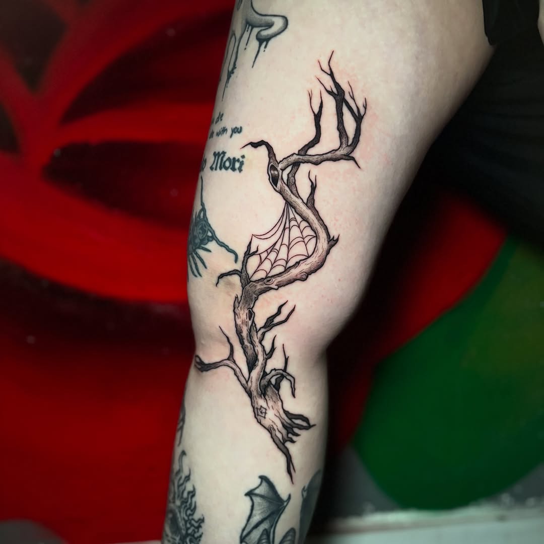 Tattoo by @5am.x.tattoos — black_and_grey, illustrative