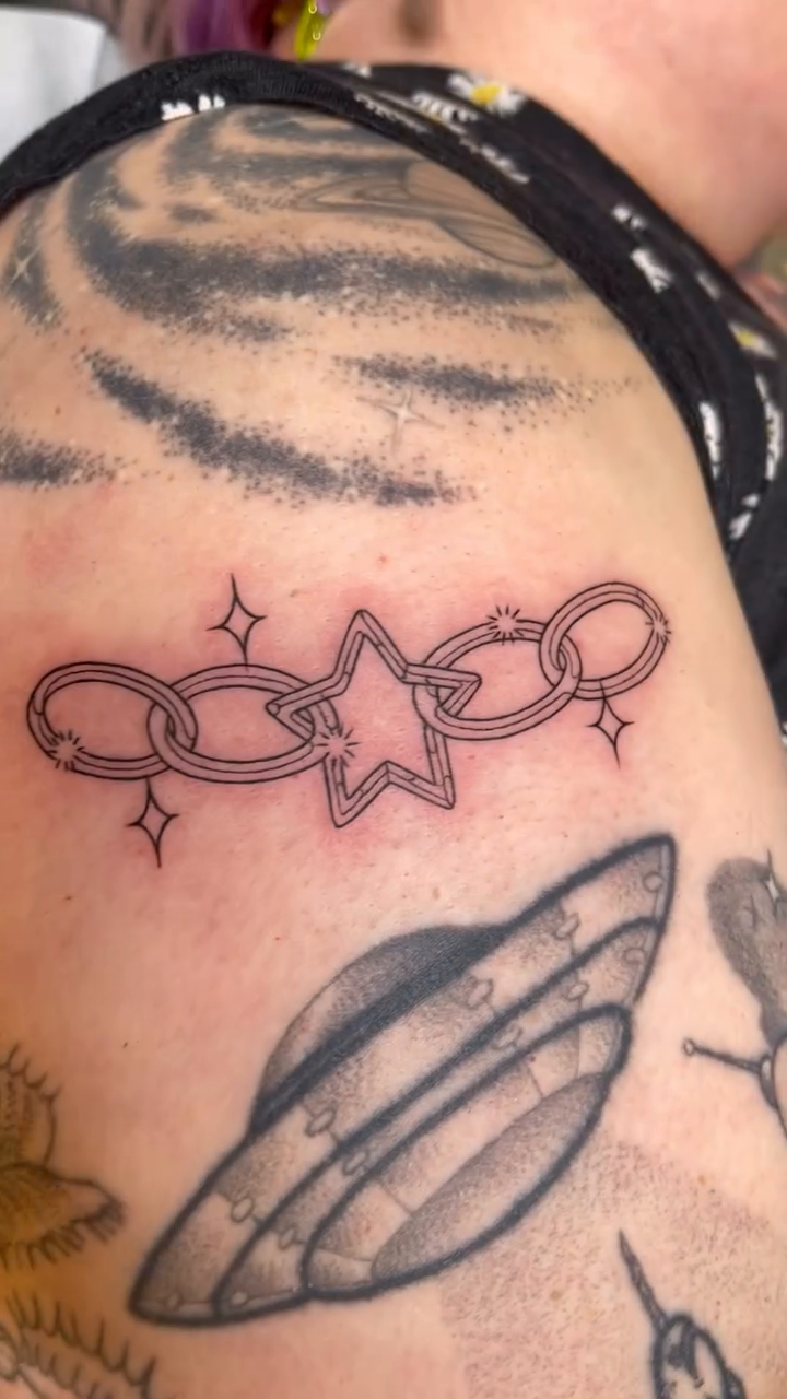 Tattoo by @littlesecrettattoo — fine_line, minimalist