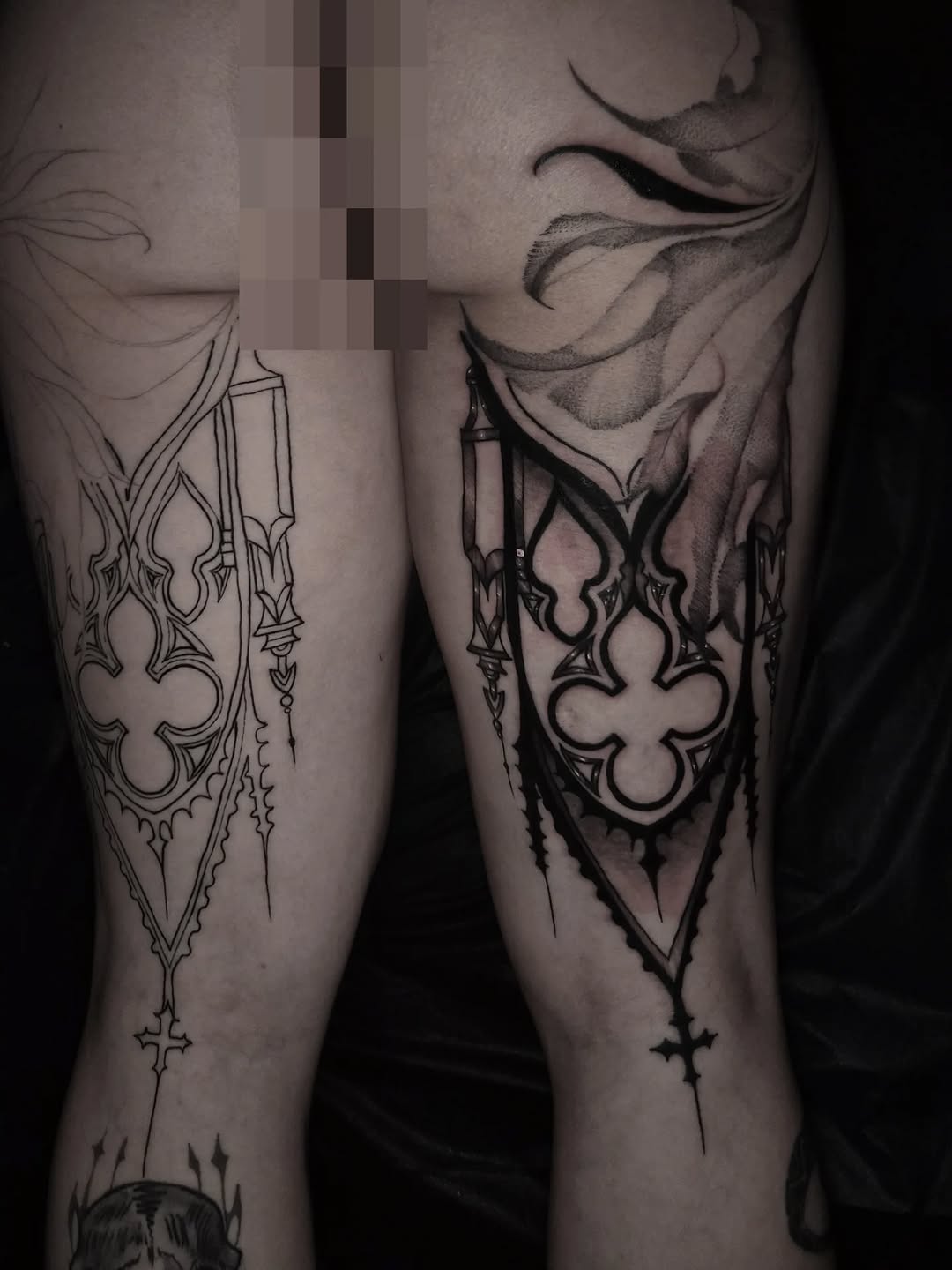 Tattoo by @traviesoxtattoos — blackwork
