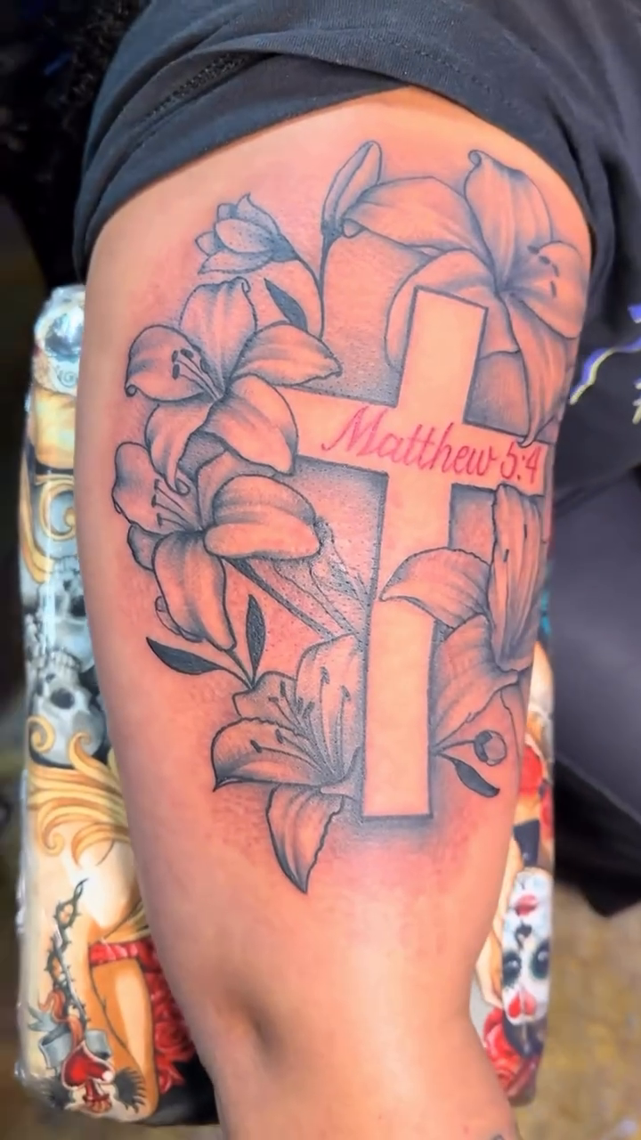 Tattoo by @jamesboytattoo — black_and_grey, illustrative