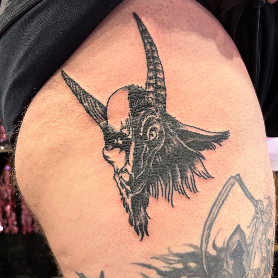 Tattoo by @xwoodlandcorex — blackwork, dark_realism
