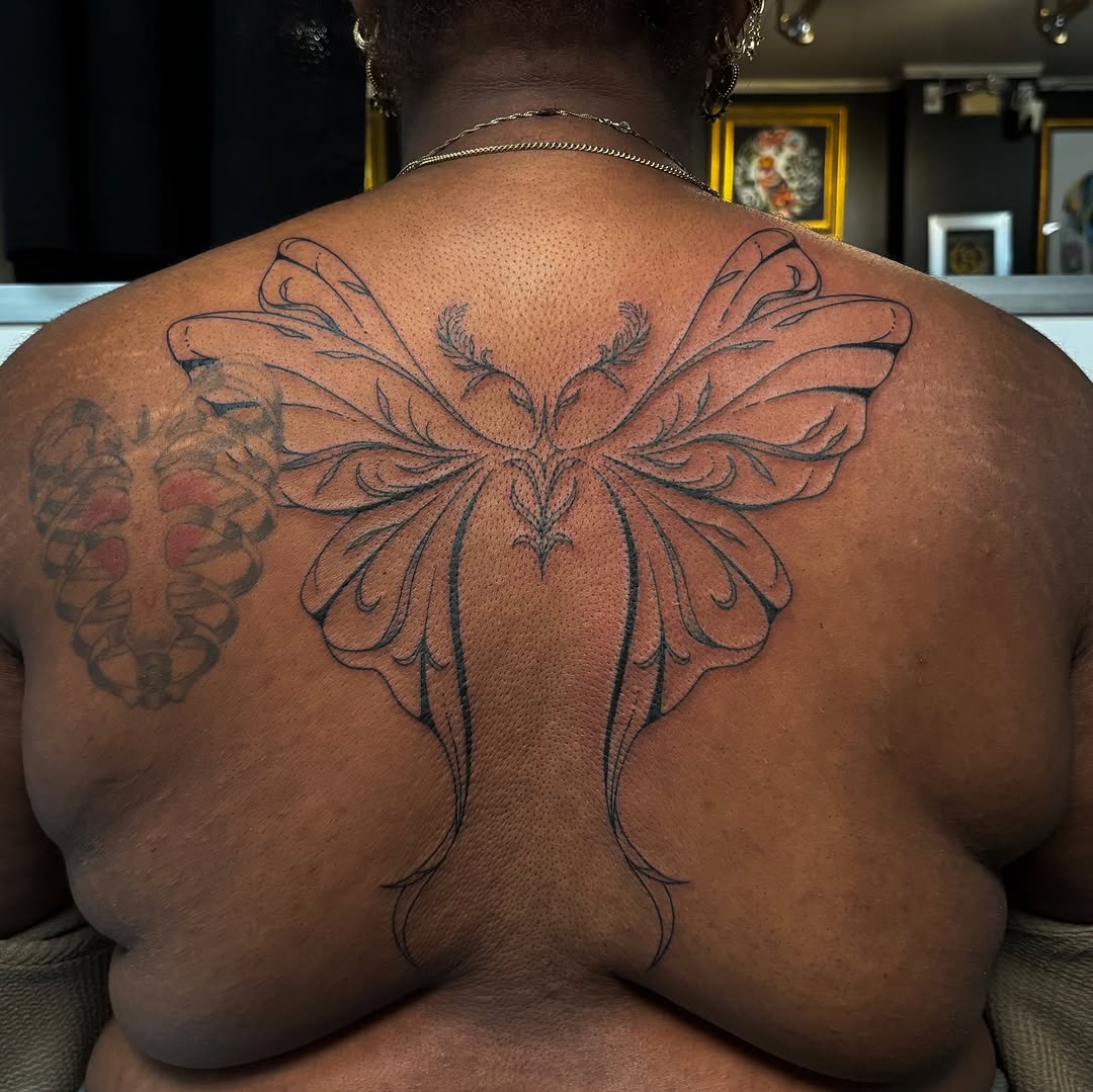 Tattoo by @daynatattoos — fine_line, ornamental