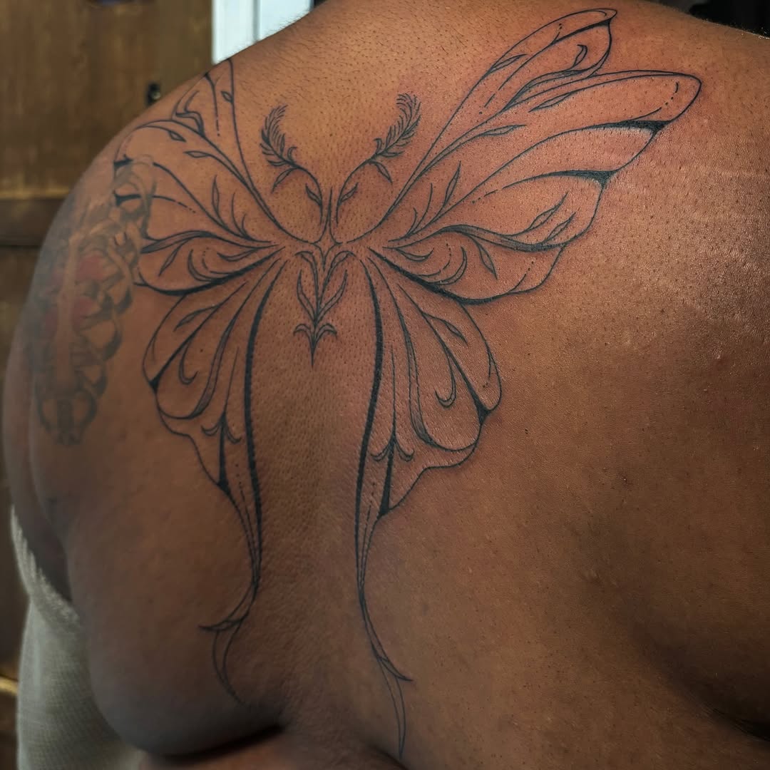 Tattoo by @daynatattoos — fine_line, ornamental