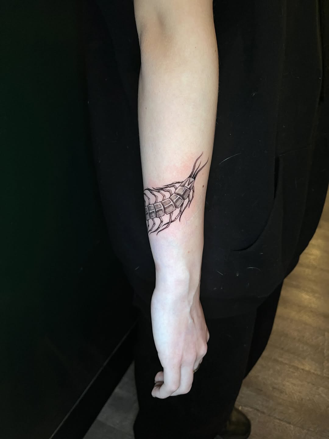 Tattoo by @smq_tattoo — black_and_grey, fine_line