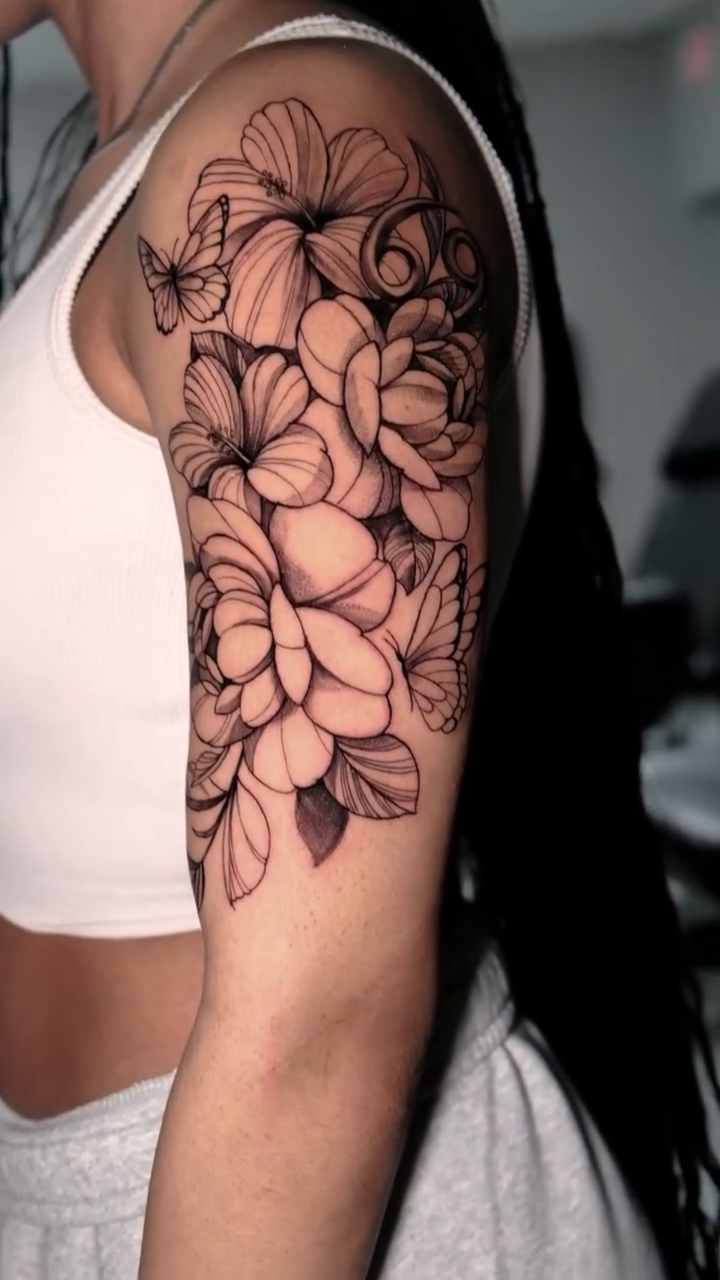Tattoo by @eriktats13 โ fine_line, black_and_grey
