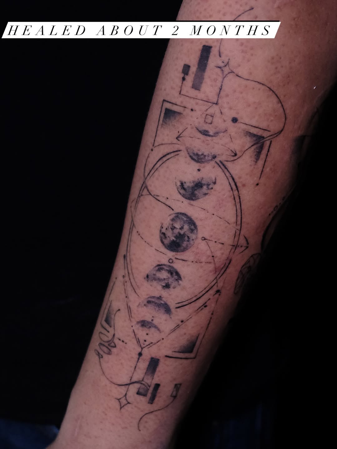 Tattoo by @apes.ttt โ geometric, black_and_grey
