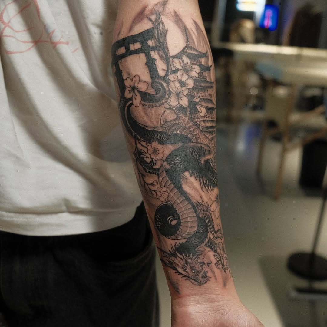 Tattoo by @gat_ink — japanese_irezumi, black_and_grey