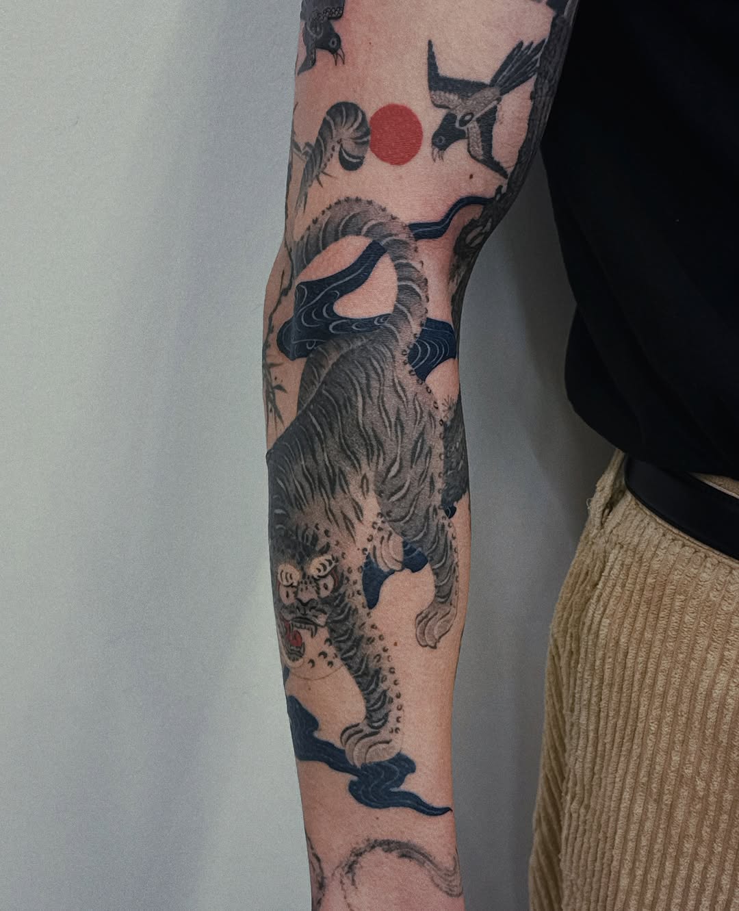 Tattoo by @bidan_gil β japanese_irezumi, black_and_grey