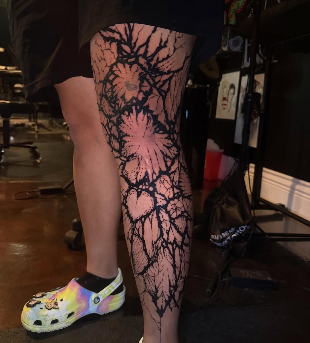 Tattoo by @alandapanda — blackwork, illustrative