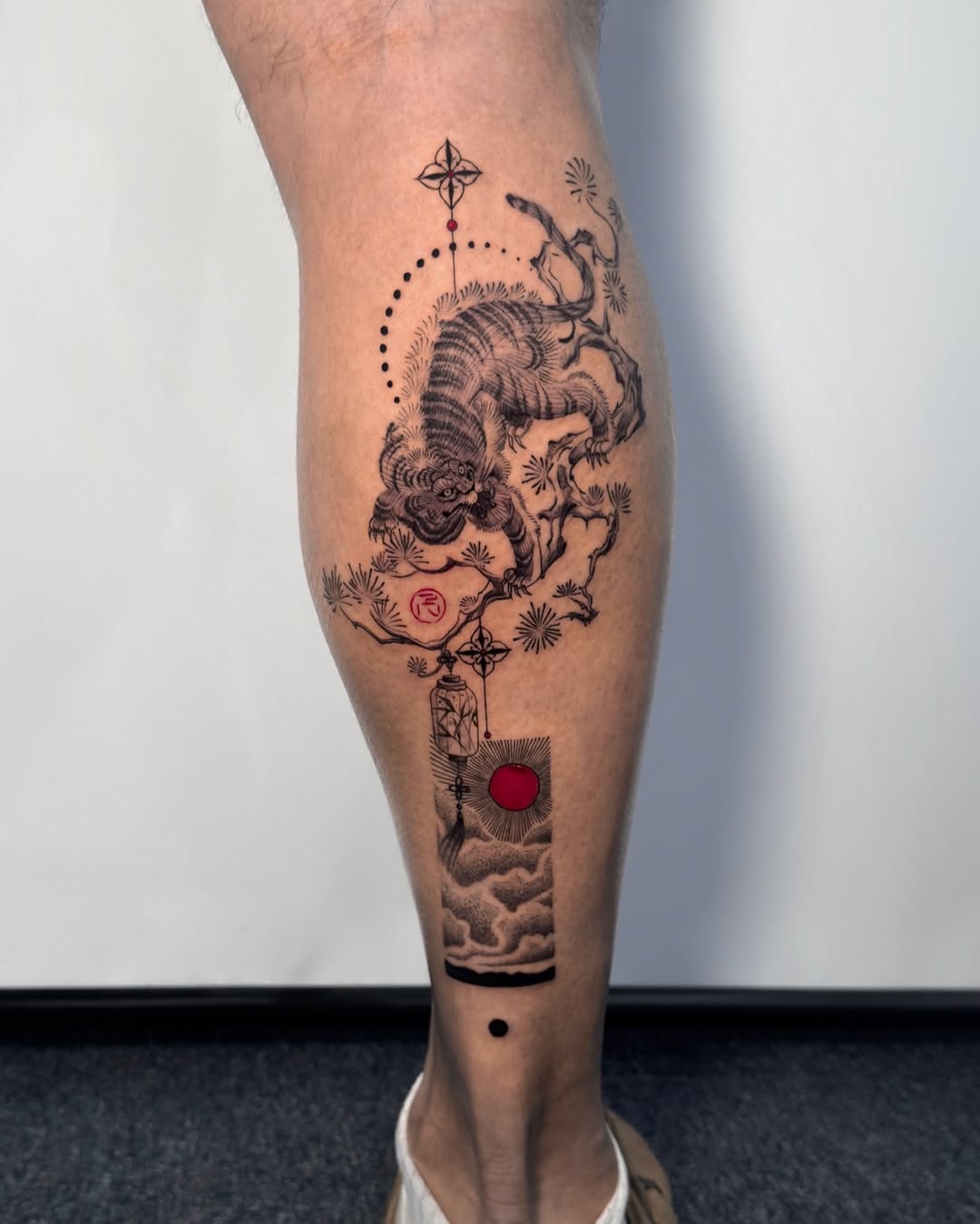 Tattoo by @lilithink โ japanese_irezumi, black_and_grey