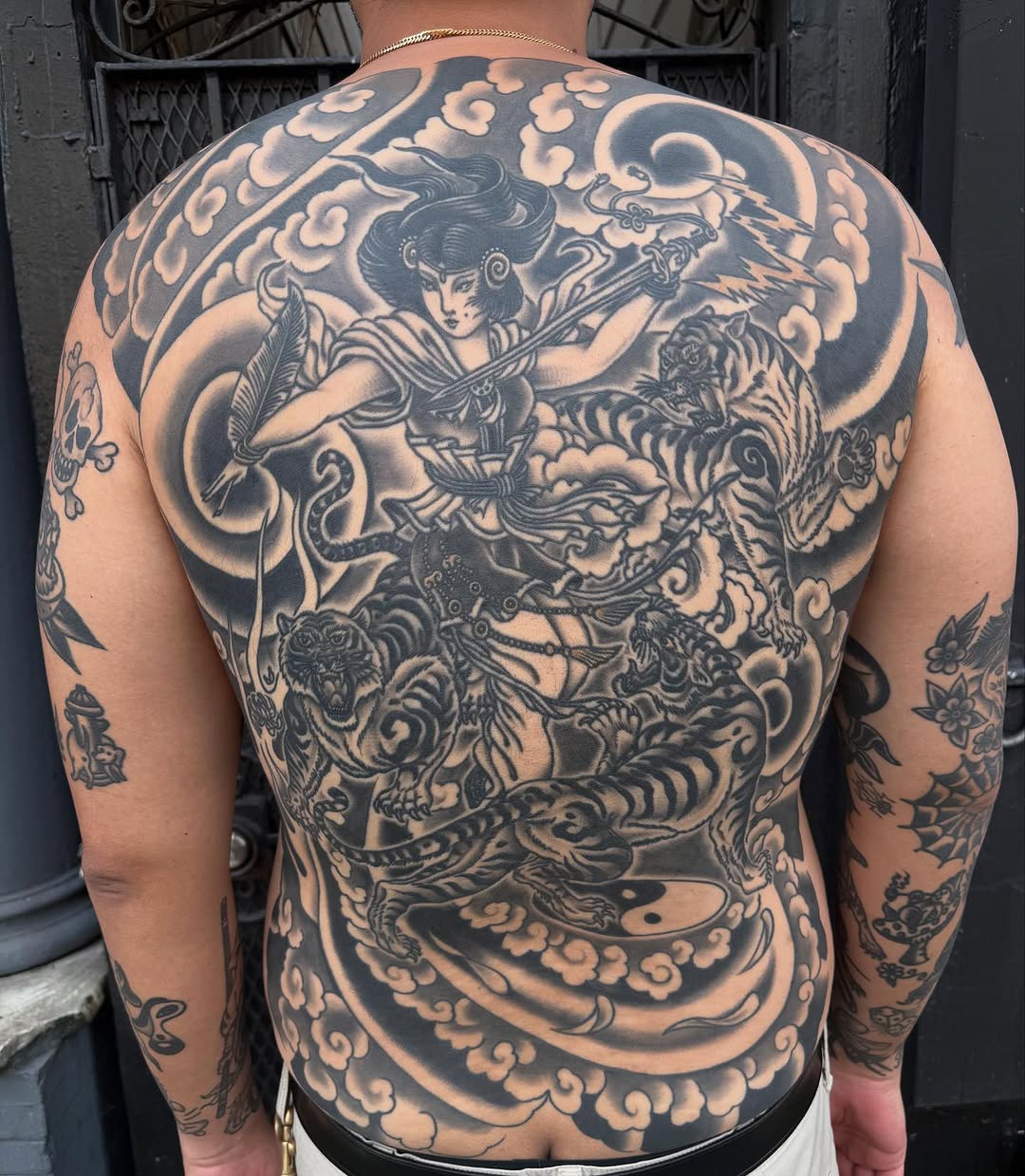 Tattoo by @rosskjones — japanese_irezumi, blackwork