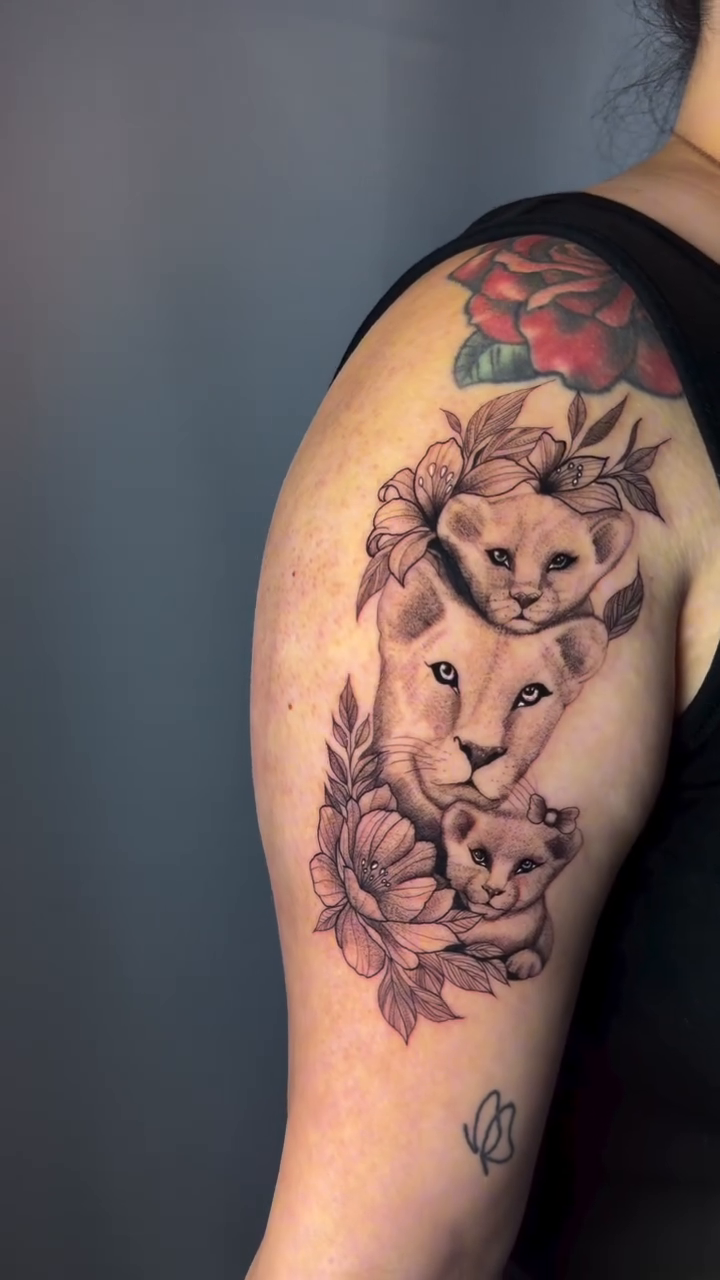 Tattoo by @inkszi — illustrative, black_and_grey