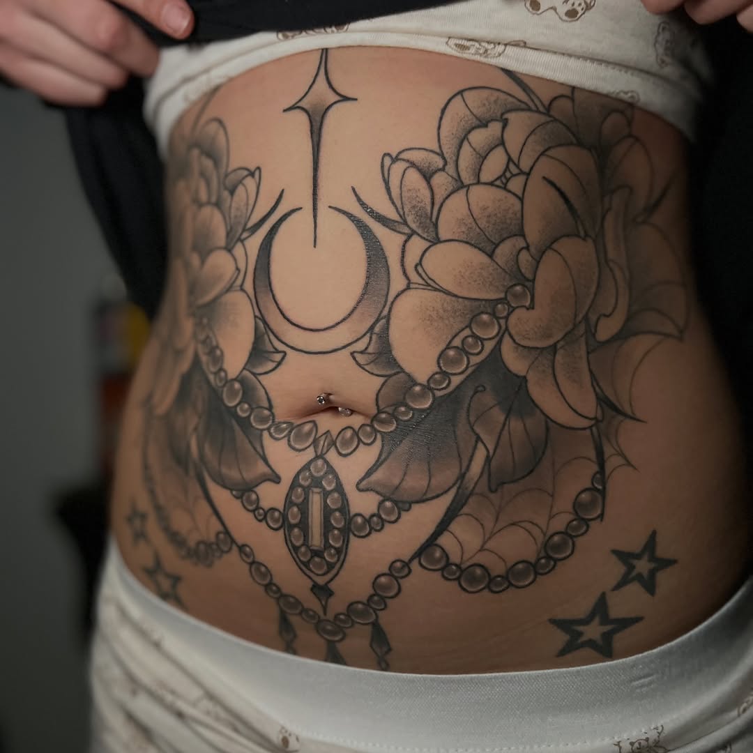 Tattoo by @artdoctortattoo โ black_and_grey, ornamental