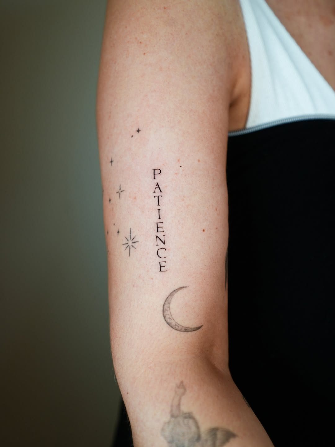 Tattoo by @michelly.ink — lettering_script, fine_line